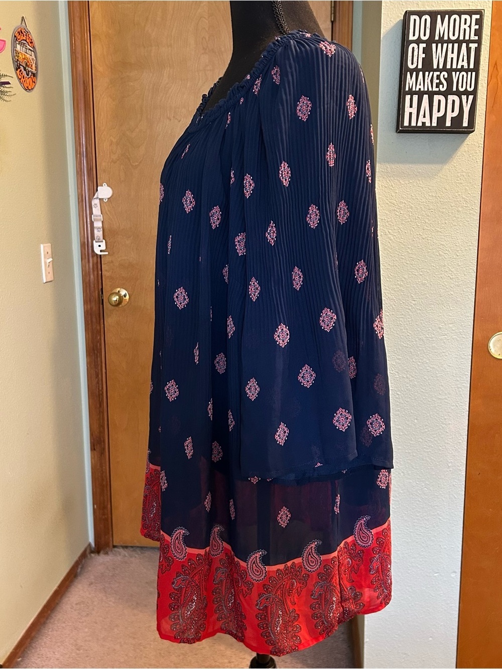 Catherine’s blue and red paisley semi sheer flowy blouse bell sleeves boho 1X - Picture 4 of 10
